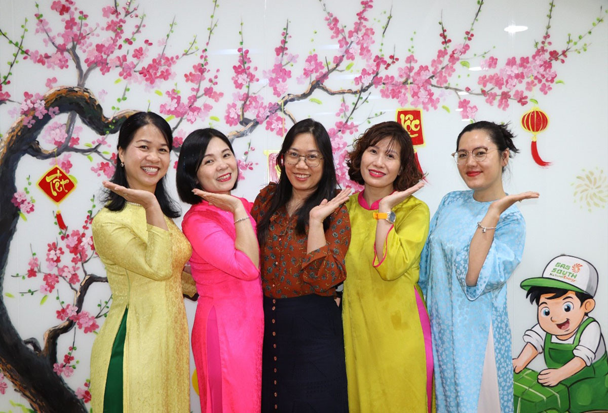 Gặp mặt đầu xuân