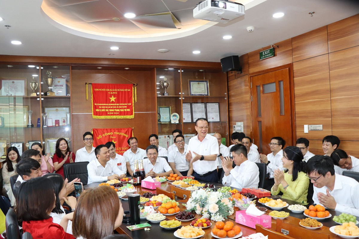 Gặp mặt đầu xuân