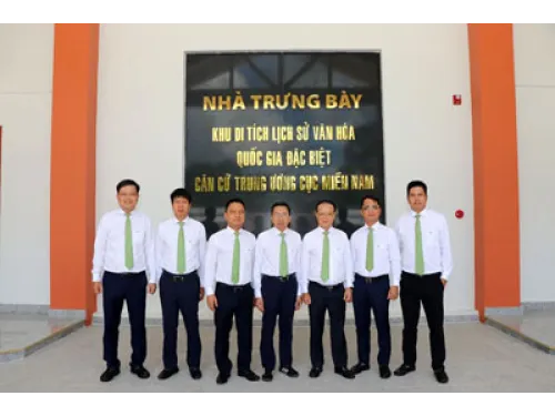 Chương trình về nguồn & kết nạp Đảng viên tại Trung ương cục Miền Nam